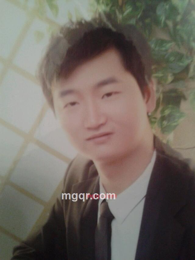 寂寞难耐的男人的第1张照片