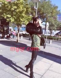 - 想你的第1张照片