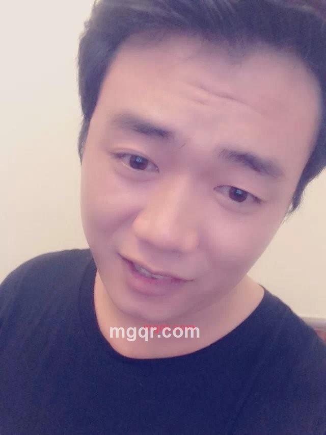 玩身不玩心的第1张照片