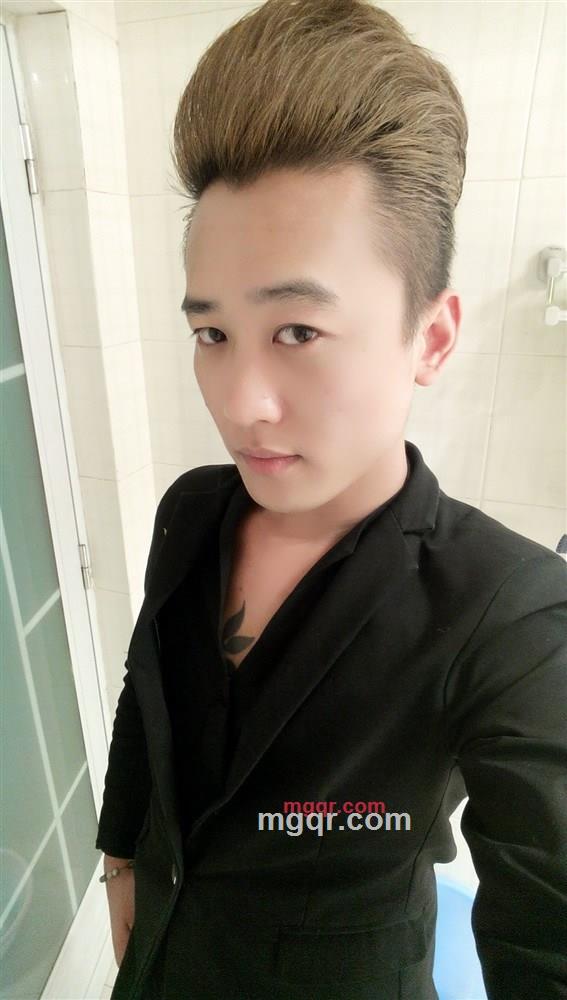 当下的巨物的第1张照片