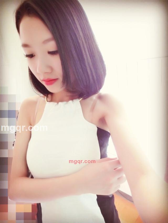 开心的鱼儿的第2张照片