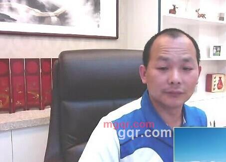 人生已去一半的男人的第4张照片