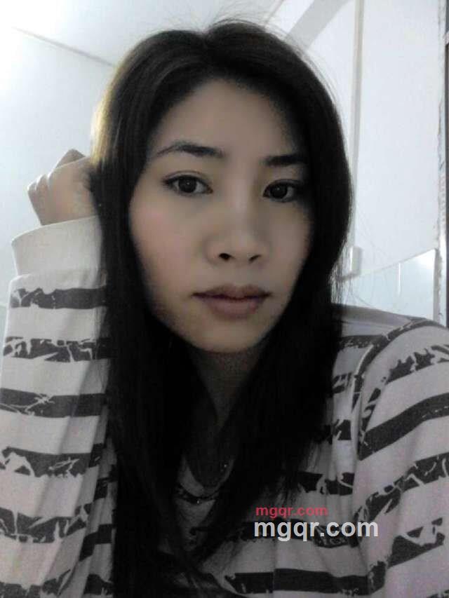 情爱3人行的第3张照片