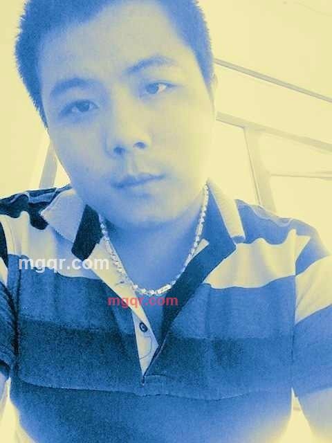 一种暧昧的第3张照片