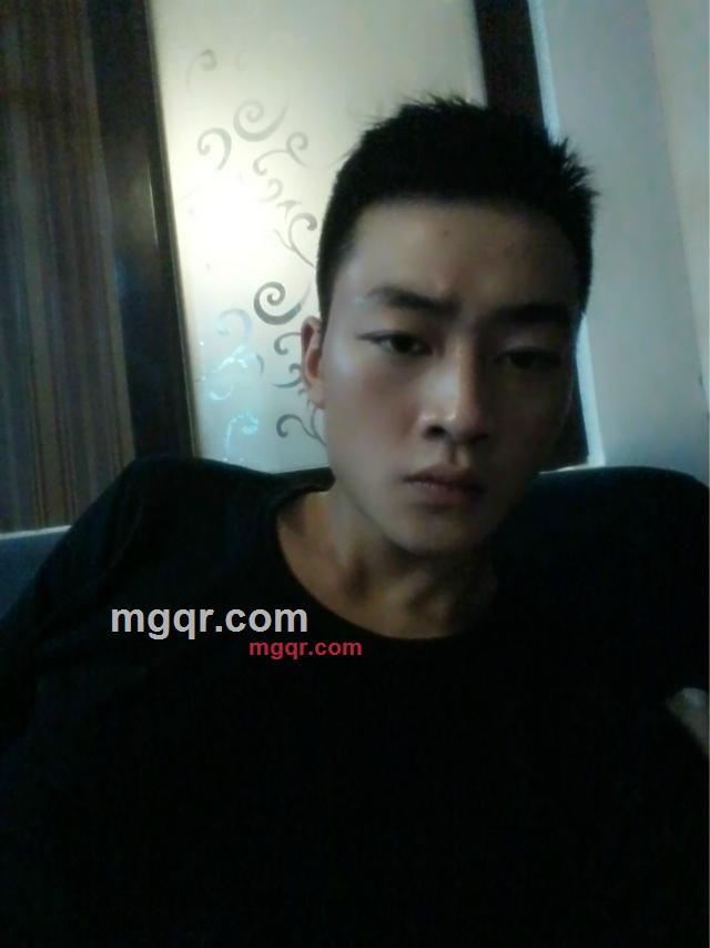 以身试爱111的第1张照片