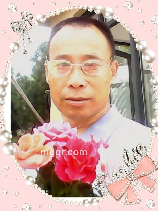 夜吻玫瑰的第15张照片