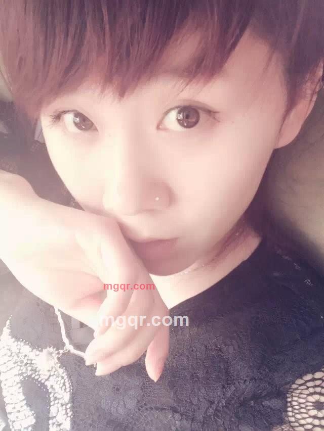 那一丝微笑的第3张照片