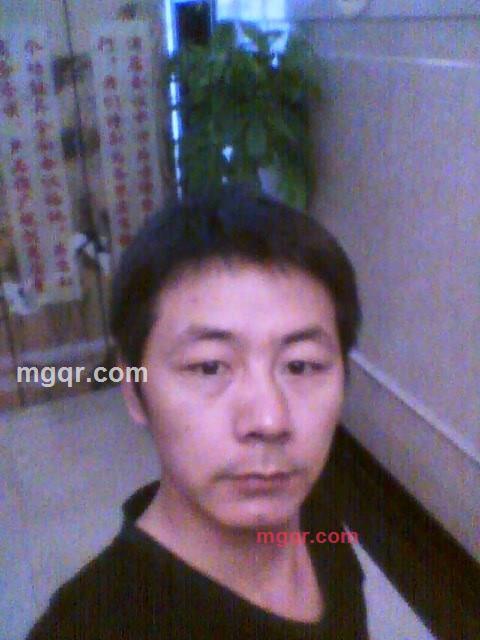 戴莫言的第2张照片