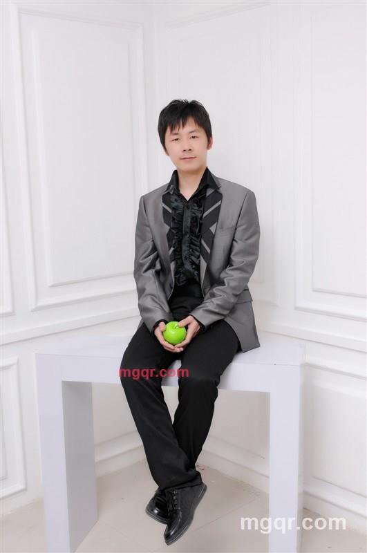 戴莫言的第1张照片