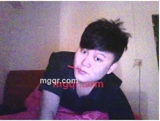 看不透的真真假假的第1张照片