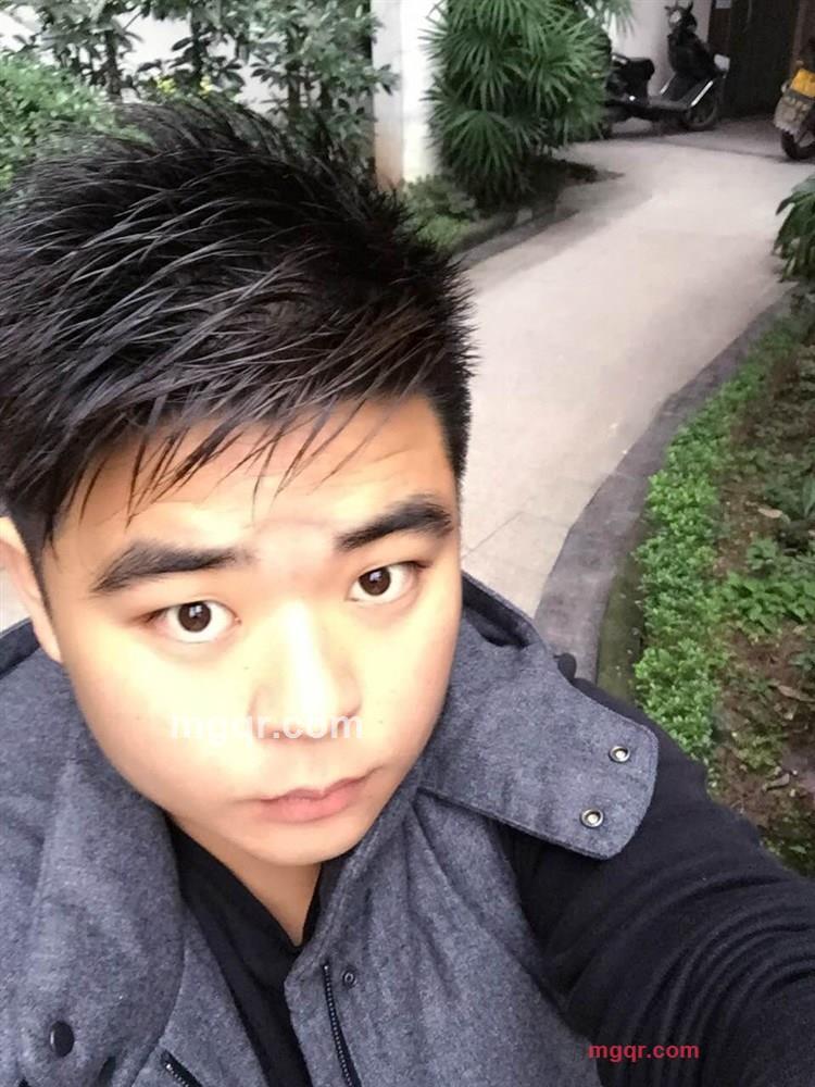 唯ai唯yi的第1张照片