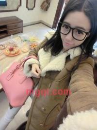 想恋丶你的唇的第1张照片