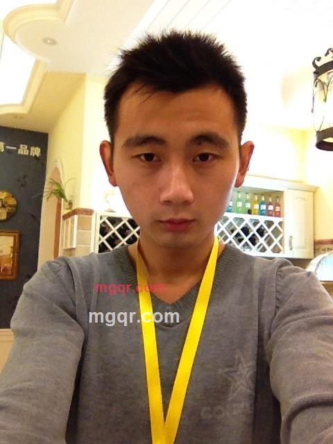 一个人地的第1张照片