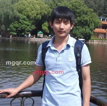 余藴的第2张照片