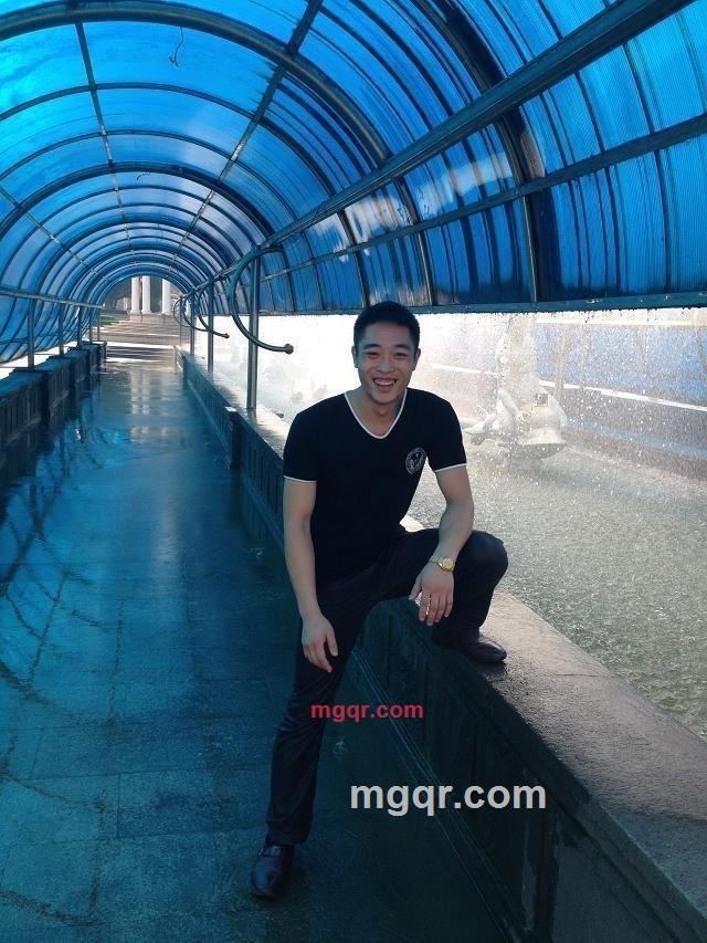 随风逐爱的第2张照片