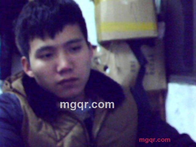 最佳男路人的第1张照片