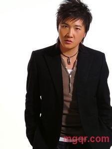 亲亲我的宝贝宝贝的第1张照片