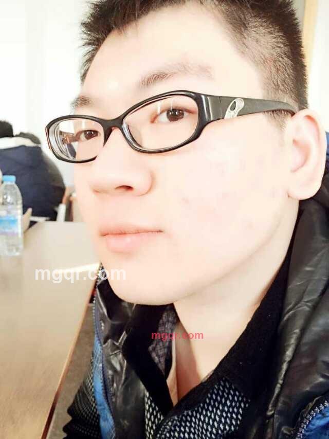 寂静的黑暗的第1张照片