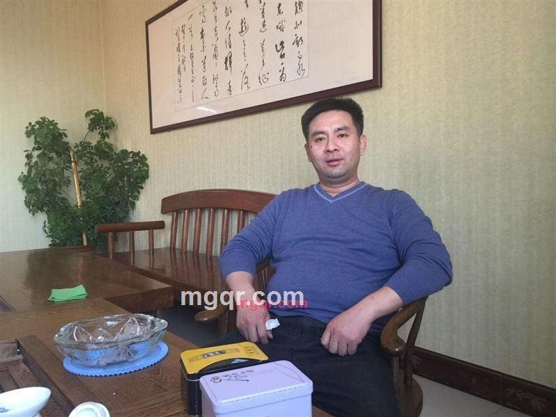 纵情的第1张照片