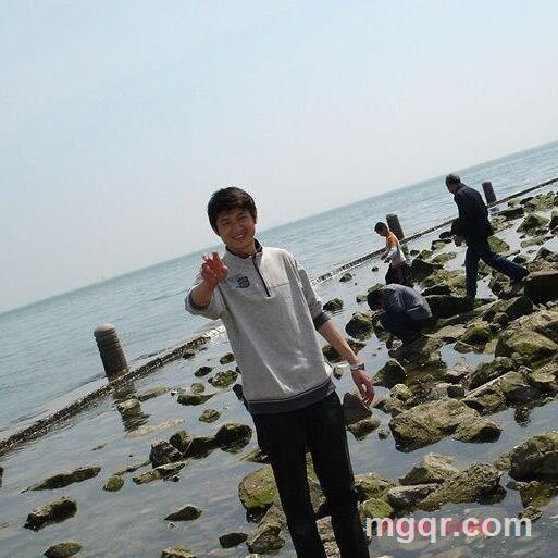 七彩的白云的第1张照片