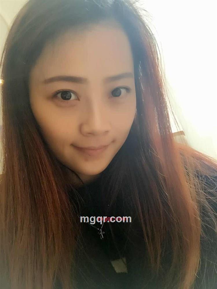 莉莉吖~的第1张照片