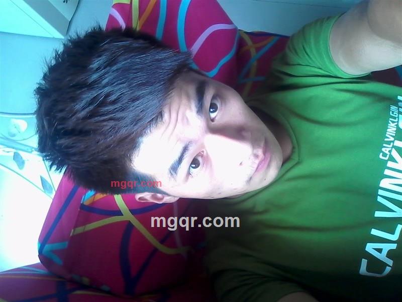 闷?帅男的第1张照片