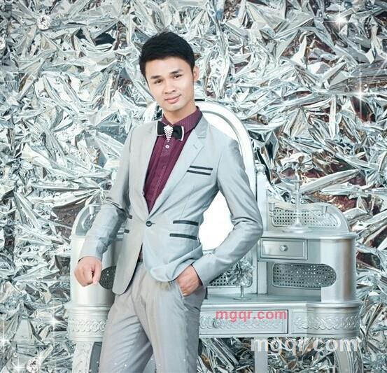 夜里寻她的第2张照片