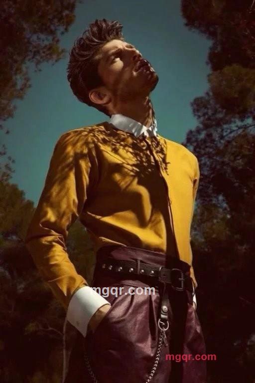 thykyuvfbvv的第1张照片