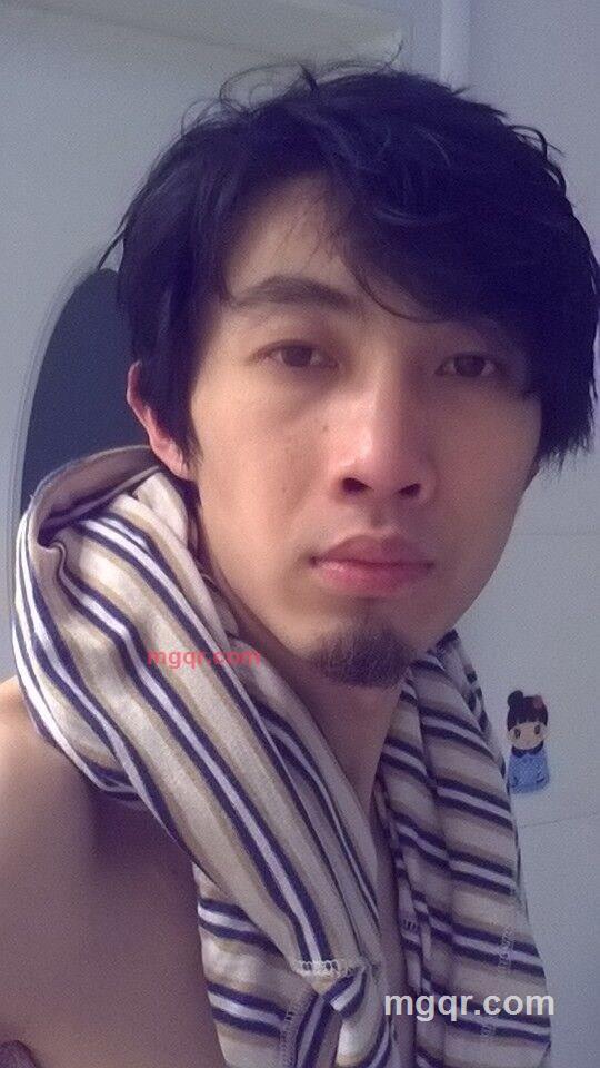 **二的第1张照片