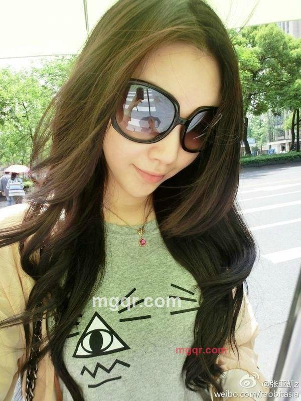 紫依依的第1张照片