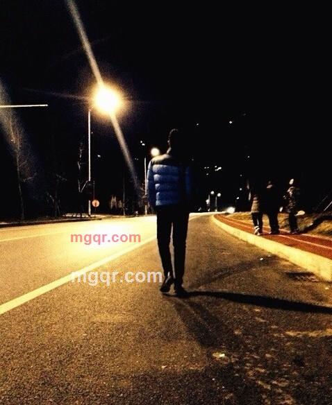 染指若兮的第2张照片