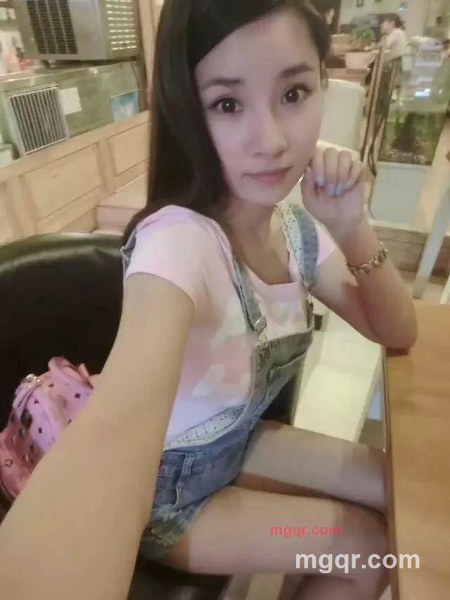 念想°只不过是幼稚的第1张照片