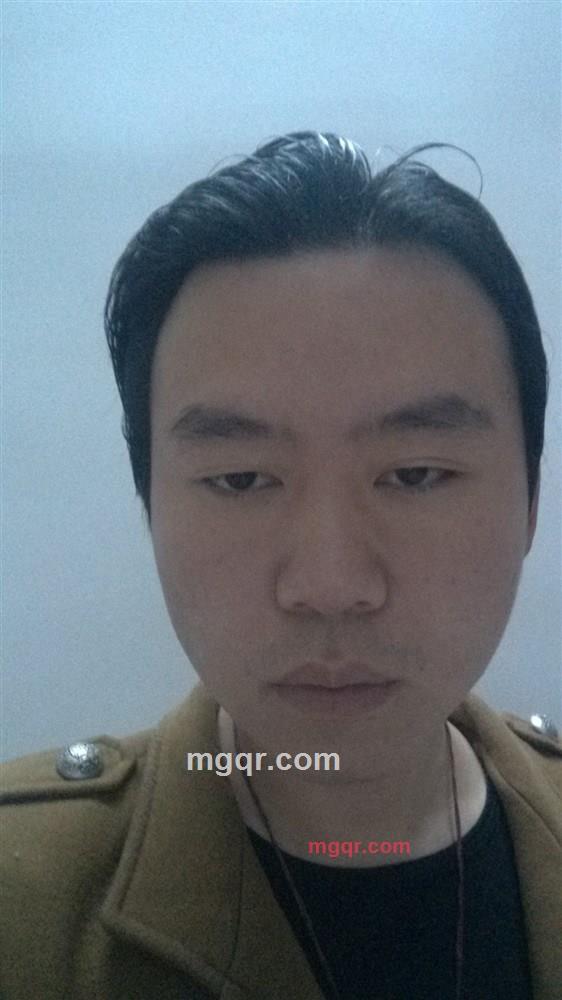 爱?存在的第1张照片