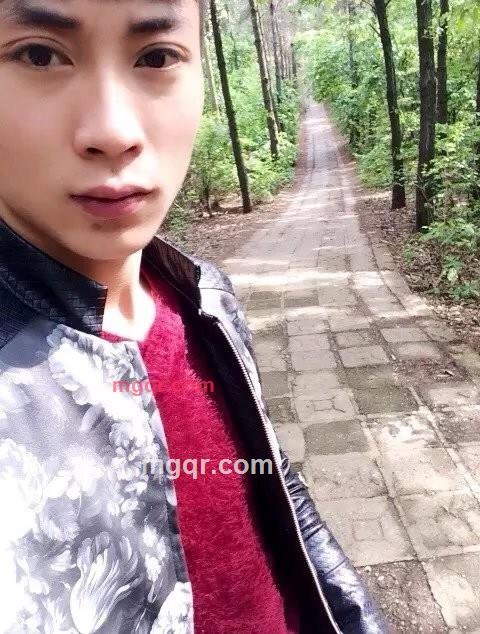 霸气的寂寞的第3张照片