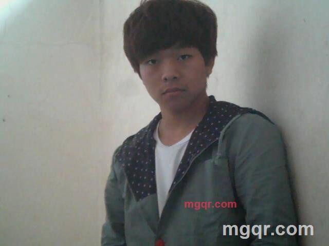 只是有点寂寞的第1张照片