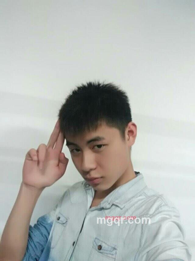 秦-哥哥的第1张照片