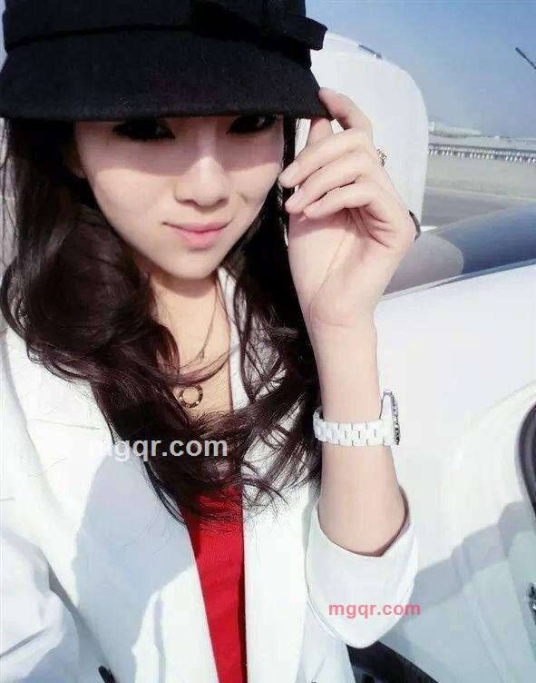 那一眼的风情的第1张照片