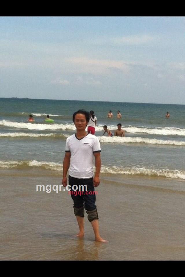 爱吃鱼的猫的第1张照片