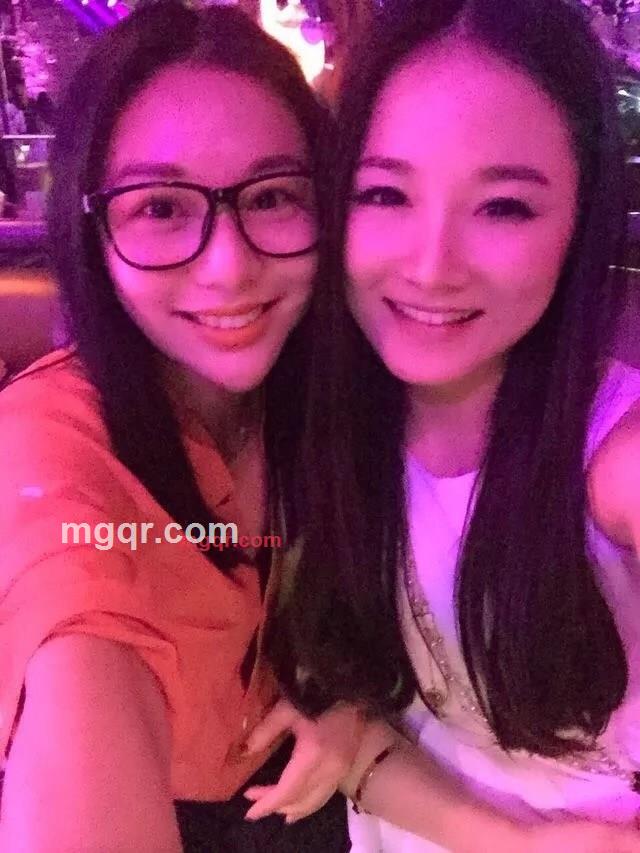 蝶儿飞舞的第3张照片