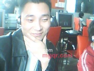 梁子仰望的第1张照片