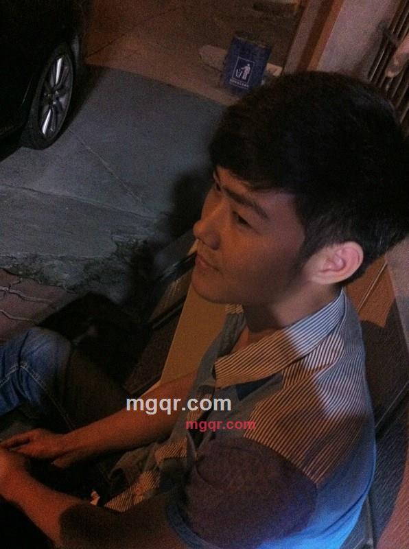 寂寞&成瘾的第1张照片