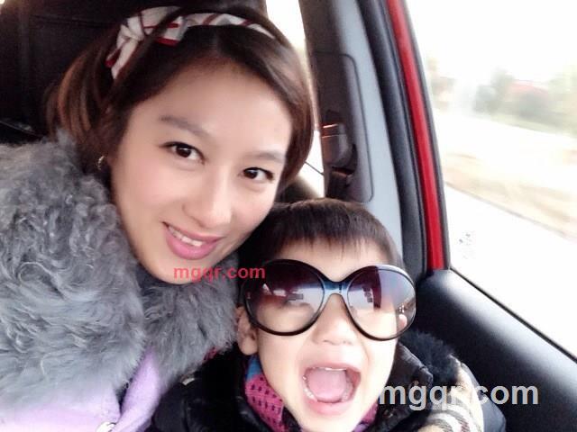 静、静的第3张照片