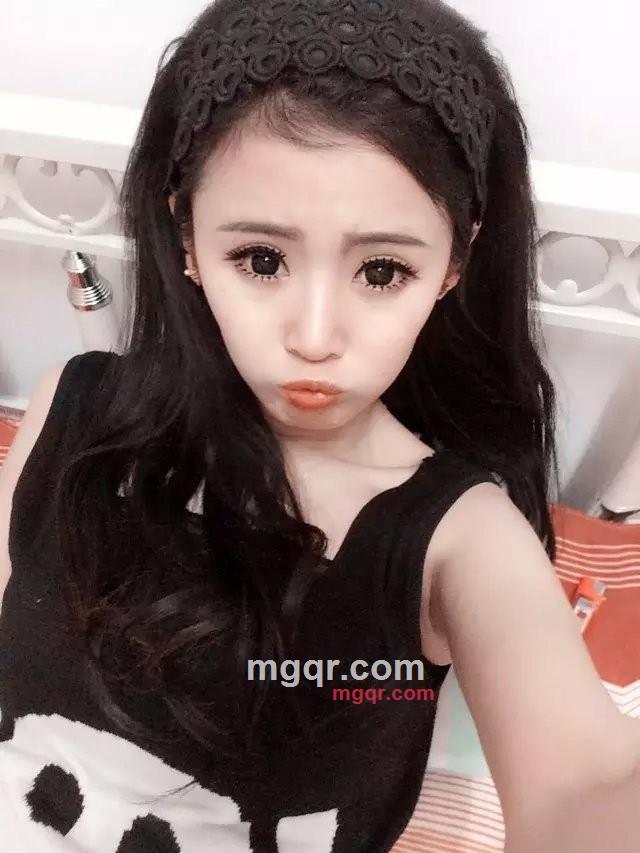 小女人的第1张照片