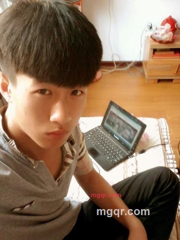 妃子笑♂的第1张照片