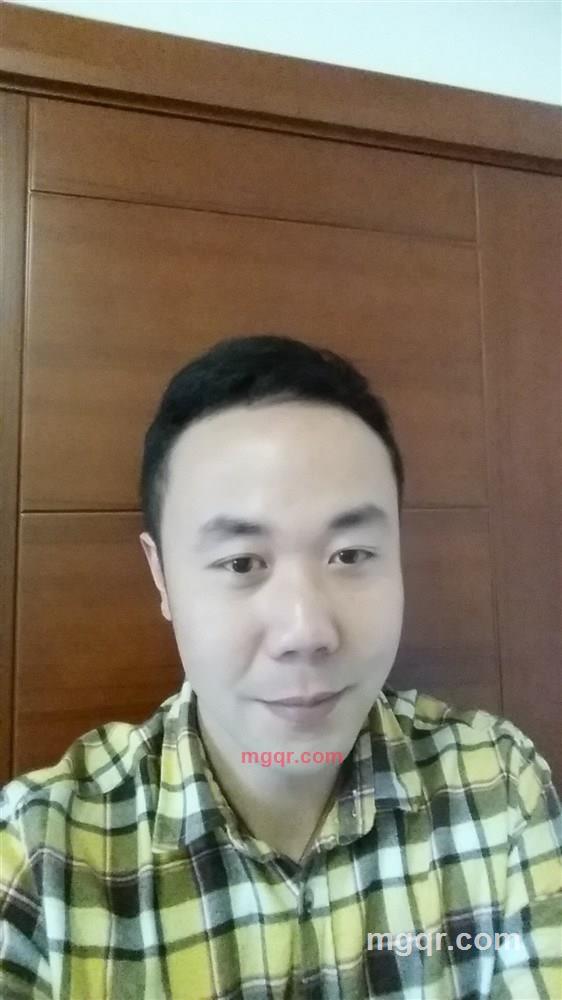 传说中的阿诚的第3张照片