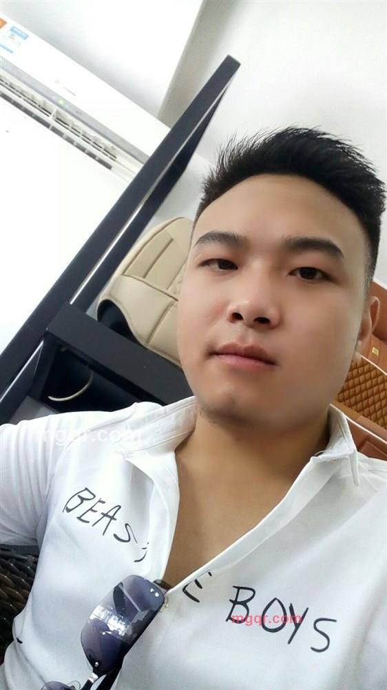 用心呵护她的第3张照片