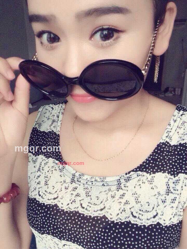 深情不如酒伴的第2张照片