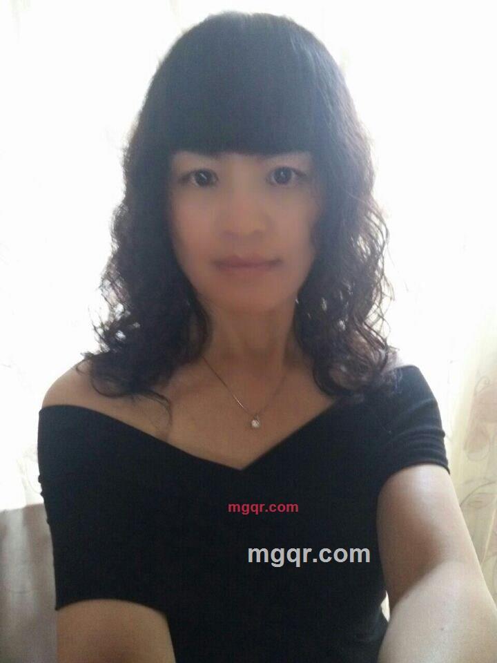 安吉丽娜的第1张照片