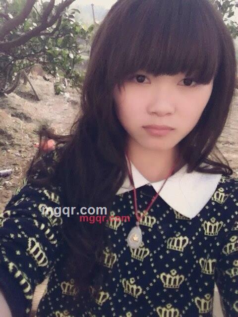 初夏的海的第1张照片