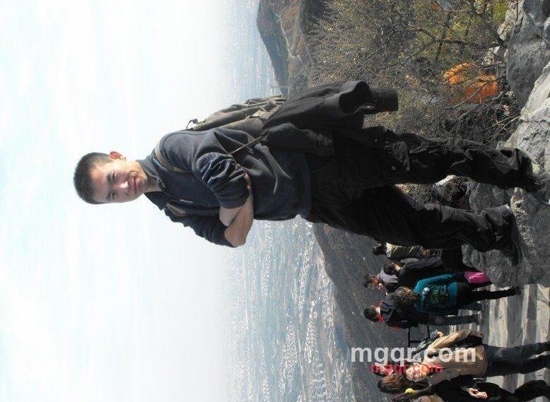 孤独、男的第2张照片